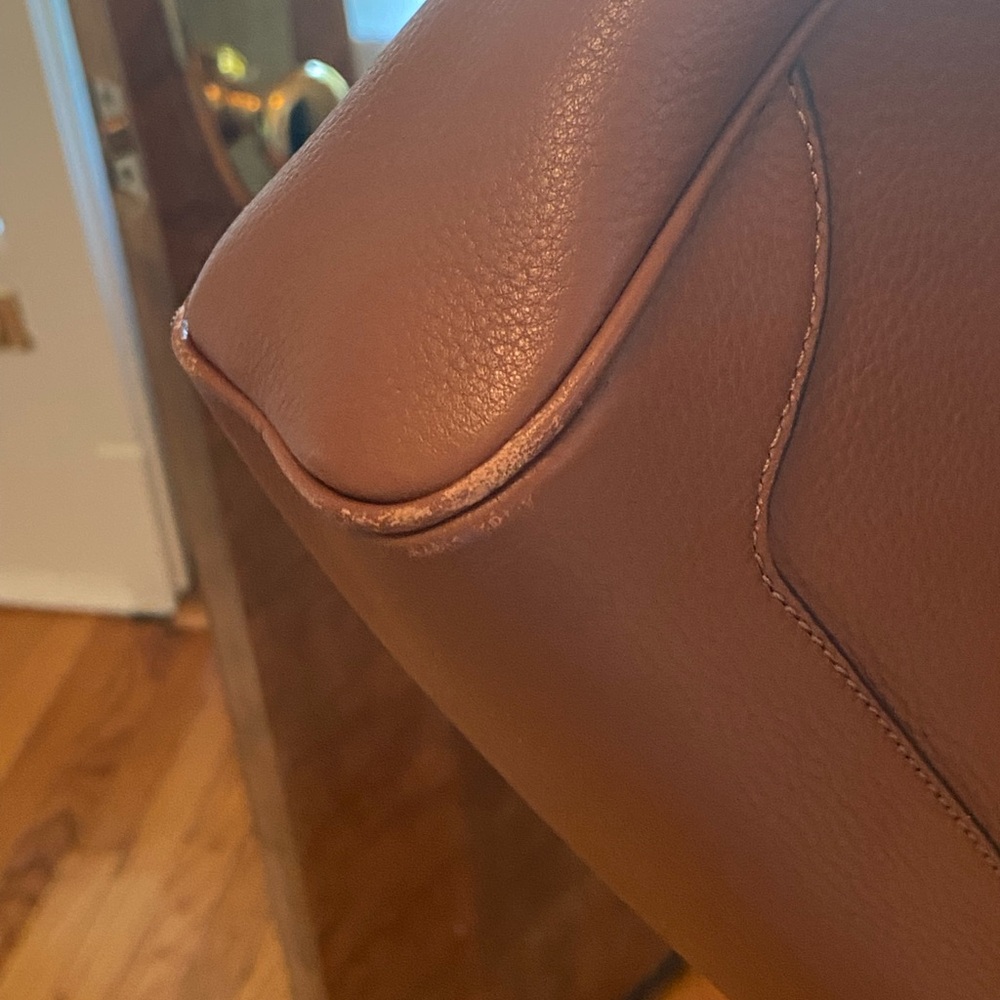 Tory Burch Tan Structured Tote with Gold Logo - Picture 9 of 10
